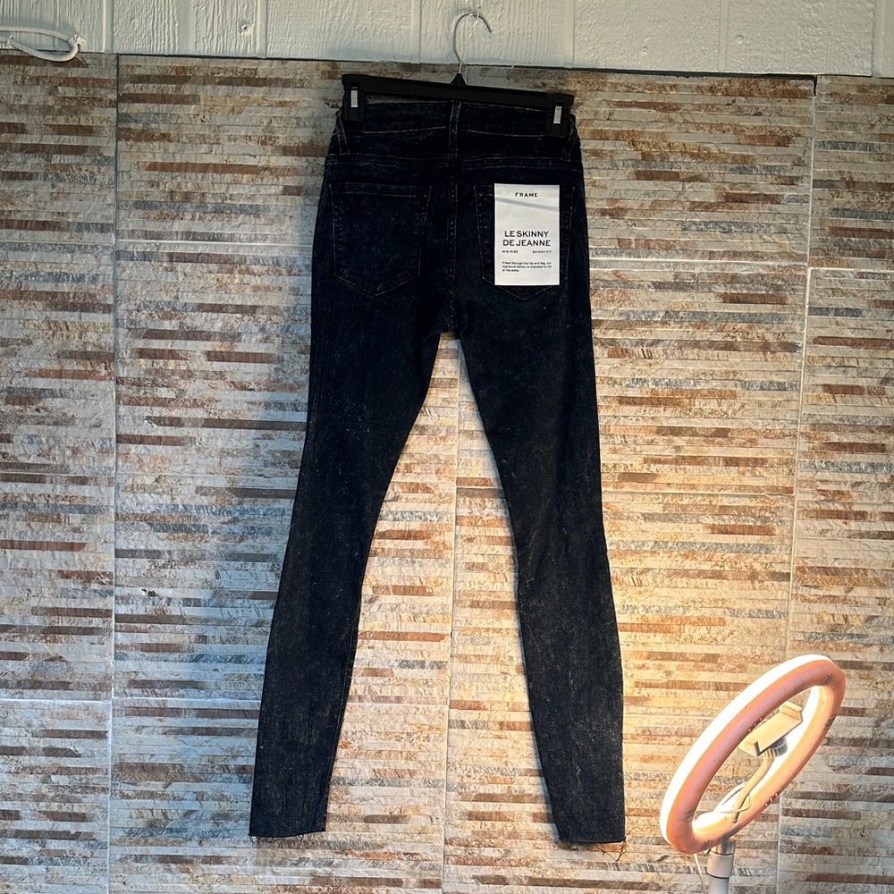 Frame Denim Black Women's Skinny Jeans - Picture 5 of 6
